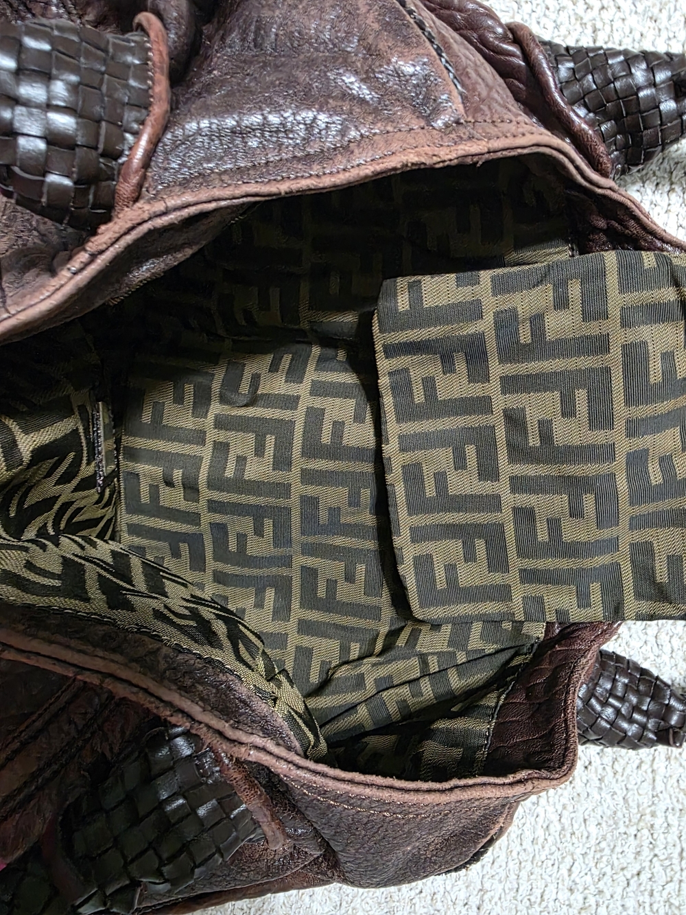 Authentic Rare Y2K Fendi Spy Bag - Picture 4 of 16
